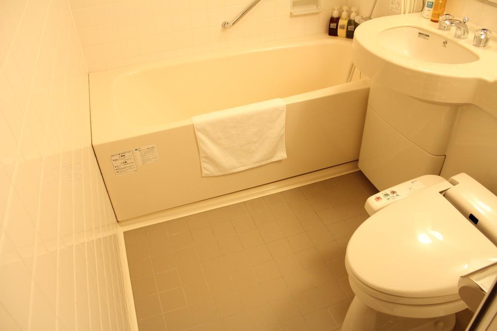 Hotel Saika Fujisawa Habitación foto